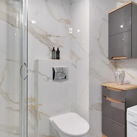Granaria Riverside By Downtown Apartment *